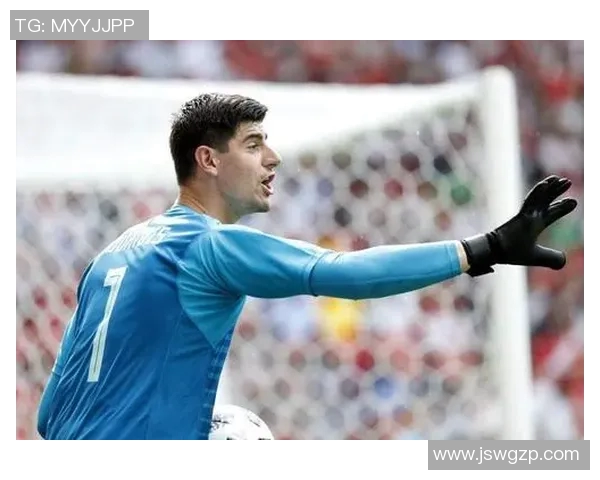 库尔图瓦：守护球门的铁血战士与传奇门将的荣耀之路